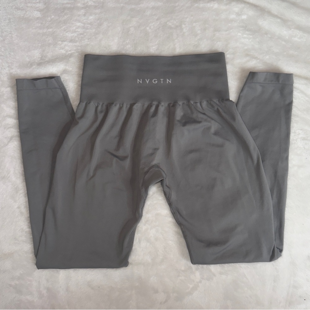 NVGTN Gray Seamless Workout Leggings Size M